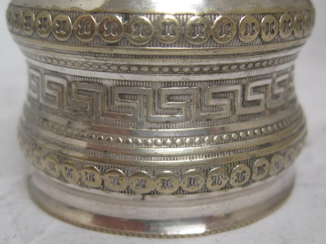 Victorian "Greek Key" Silverplate Napkin Ring - 2