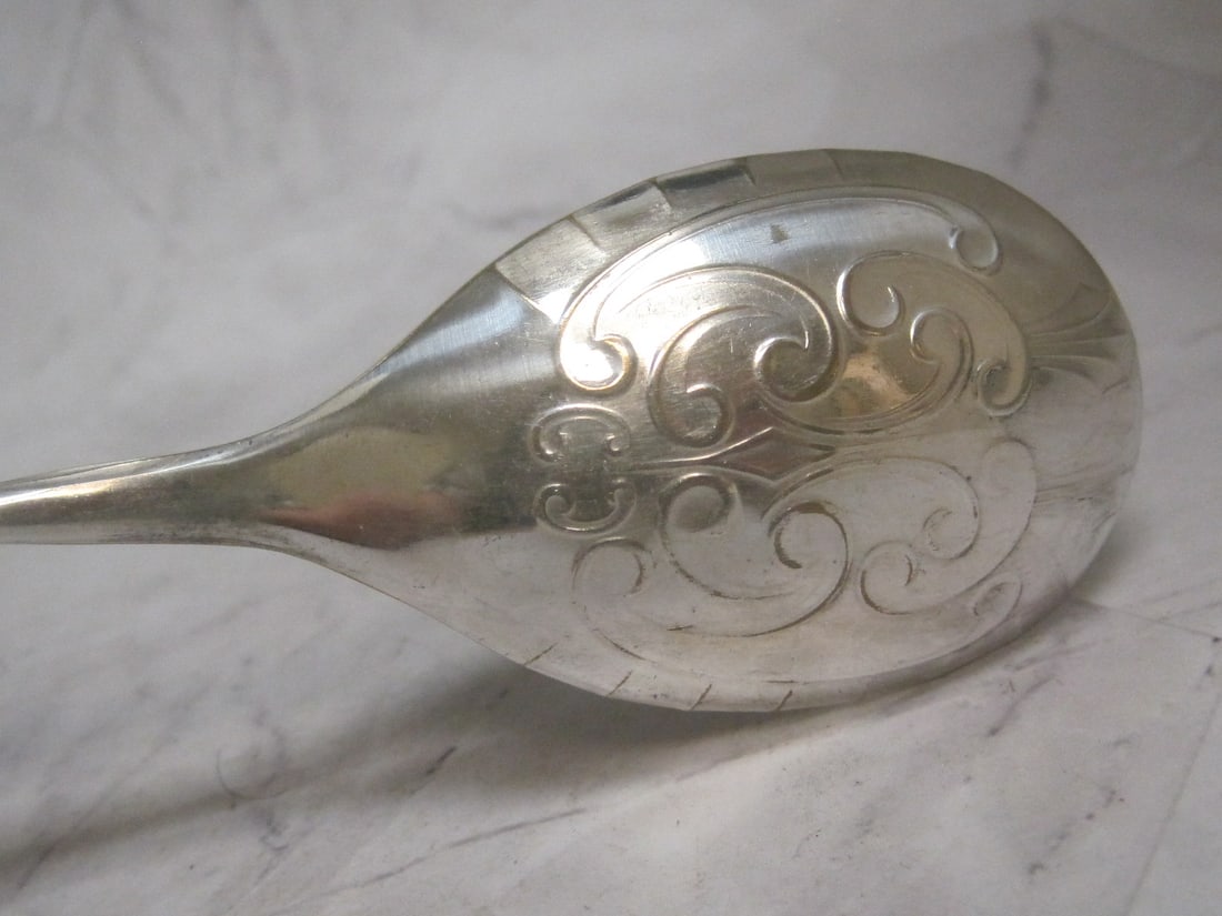 Vintage Silverplate Salad Tongs - 3