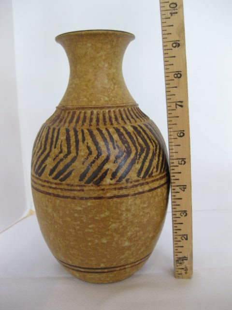 Handpainted Tribal Design Pottery Vase - 4