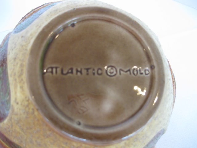 Retro Hand Crafted Atlantic Mold Ceramic Tribal Design Vase - 4
