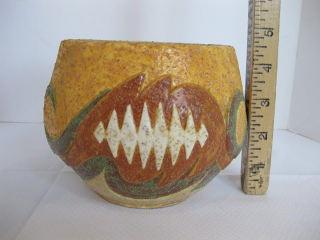 Retro Hand Crafted Atlantic Mold Ceramic Tribal Design Vase - 5