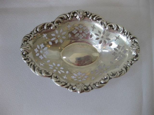 Four Vintage Austrian American Co. "AAA" Pierced Sterling Nut Dishes - 2
