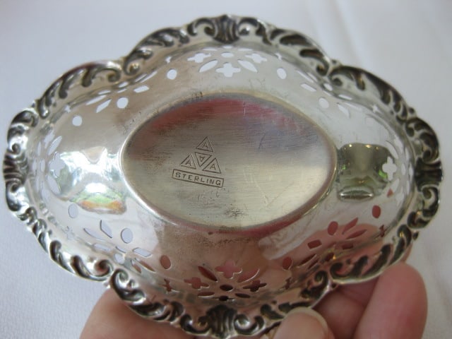 Four Vintage Austrian American Co. "AAA" Pierced Sterling Nut Dishes - 6