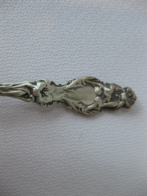 Eight Vintage Victorian Sterling Demitasse Spoons with Floral Design - 3