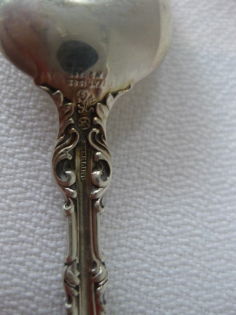 Eight Vintage Victorian Sterling Demitasse Spoons with Floral Design - 8