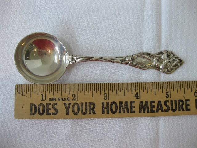 Ten Vintage Victorian Sterling Cream Soup Spoons with Floral Design - 7