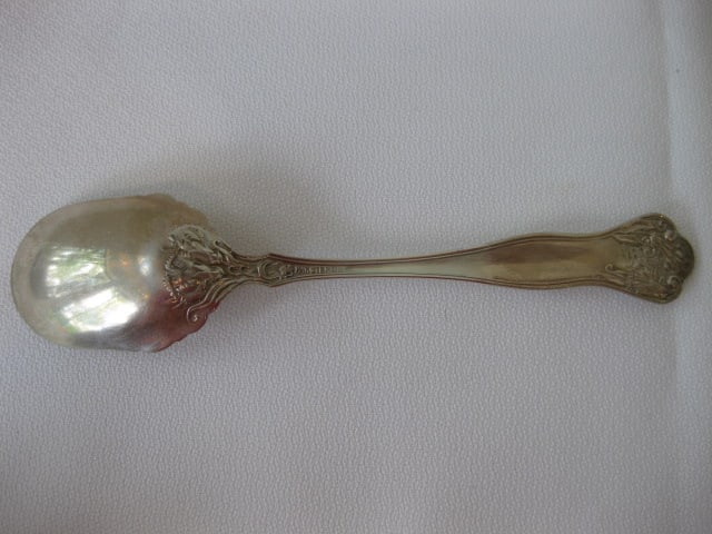 12 Vintage Victorian Sterling Spoons with Floral Design - 5