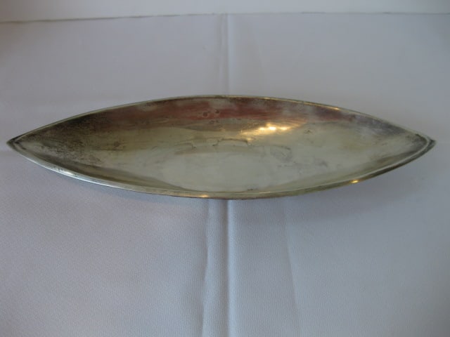 Mexican 925 Sterling Footed Dish: 7.44 troy ounces, measures 11 1/2" x 3 7/8" x 1 1/4", marked Hecho en Mexico 925 Sterling with marker's mark