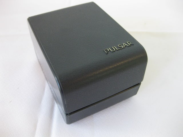 Pulsar Solar Classic Black and Gold Tone Wrist Watch in Original Box - 8