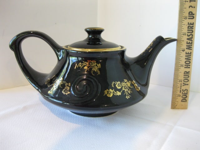 Pearl China Co. Hand Decorated 22K Accent Porcelain Teapot - 9