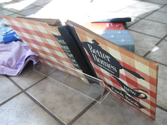 1950's Cookbooks, Hand Sewn Aprons, Oak Recipe Box with Collection of Recipes and - 6