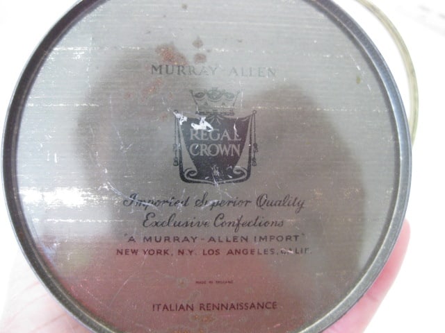 Grouping of Old Cookie/Fruitcake/Tea Tins - 12
