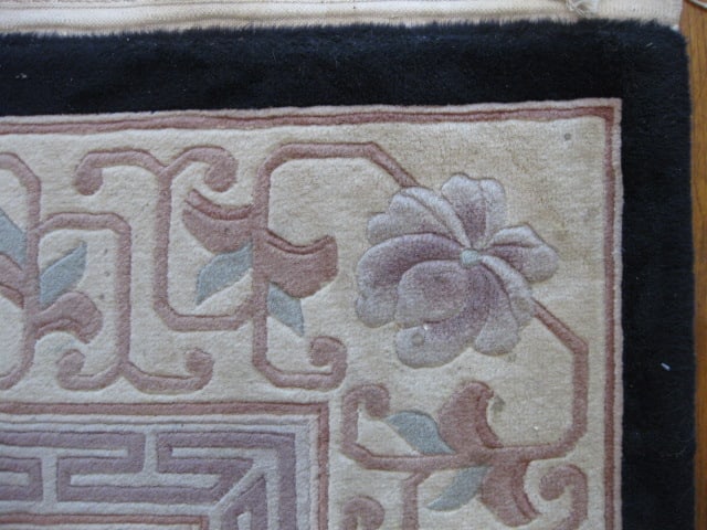 Hand Made in China Black with Ivory Border "Ming Design" Wool Area Rug - 7