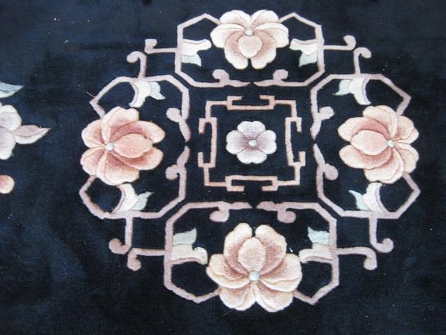 Hand Made in China Black with Ivory Border "Ming Design" Wool Area Rug - 9