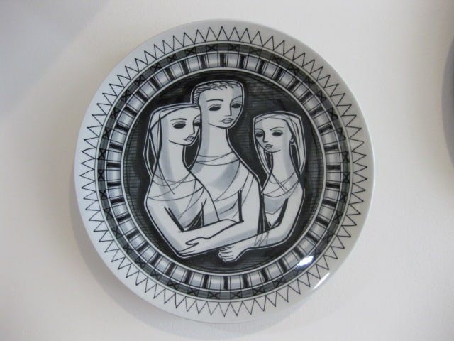 Signed Porcelain Black Delft Plate: 9 1/2"dia