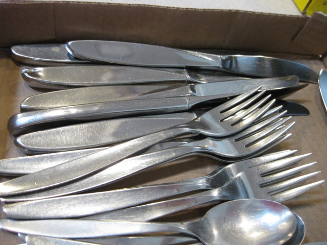 Two Patterns of International Stainless Midcentury Flatware - 6