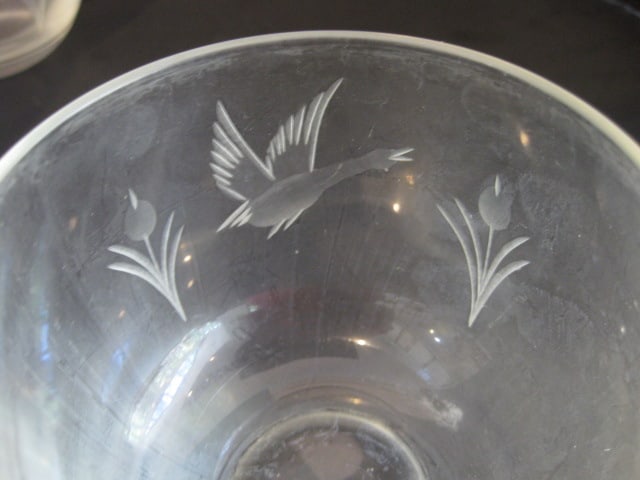 Six Midcentury Etched Duck in Flight Old Fashions - 5