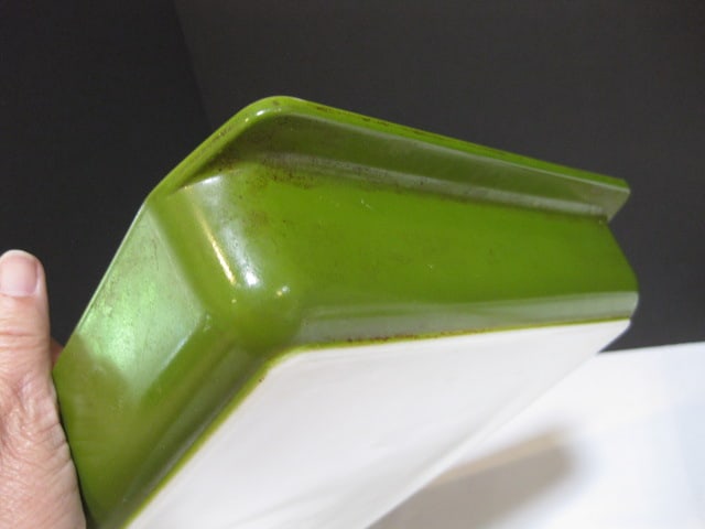 Three Midcentury Pyrex Baking Dishes - 3