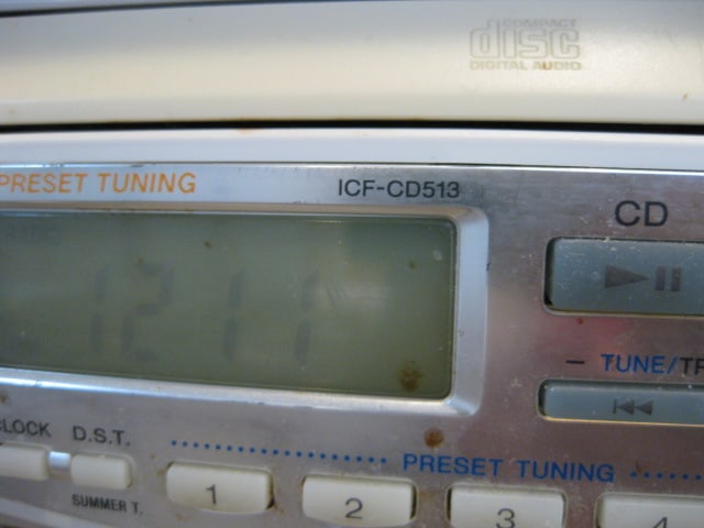 Sony Model ICF-CD513 Under Counter AM/FM/CD Player - 6