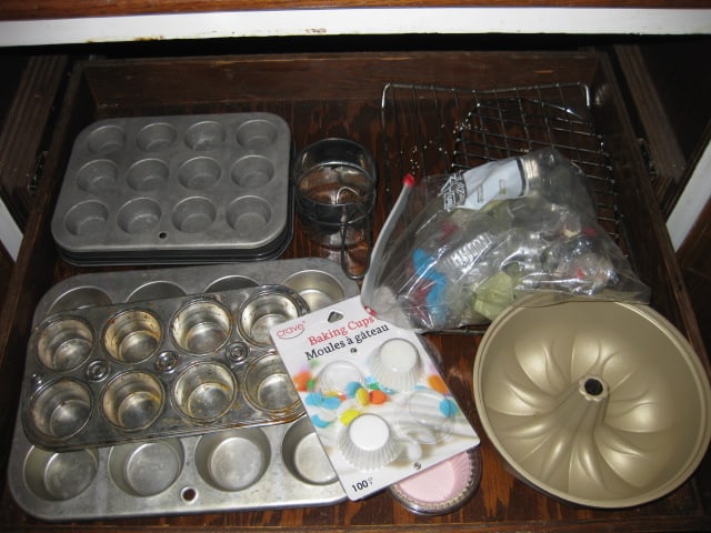 Baking Grouping-Muffin Pans, Baking Sheets, Cooling Racks, Cake Pans, etc. - 2