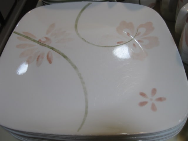 54 Pieces of Corelle Coordinates Dinnerware - 9