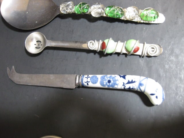 Wild Eye Designs Embellished Hostess Serving Pieces - 4