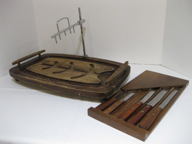 Robinson Wood Handle Carving Knives and Wood Carving Tray: Knife set missing one knife, carving tray has knife marks