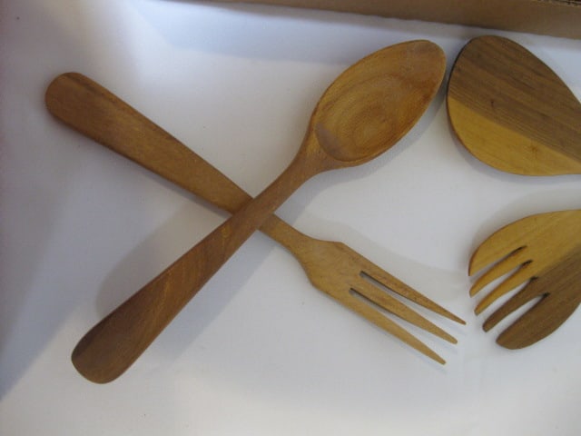 Midcentury Shaker Mill, Condiment Tray, Cream Sugar Set, etc. - 3