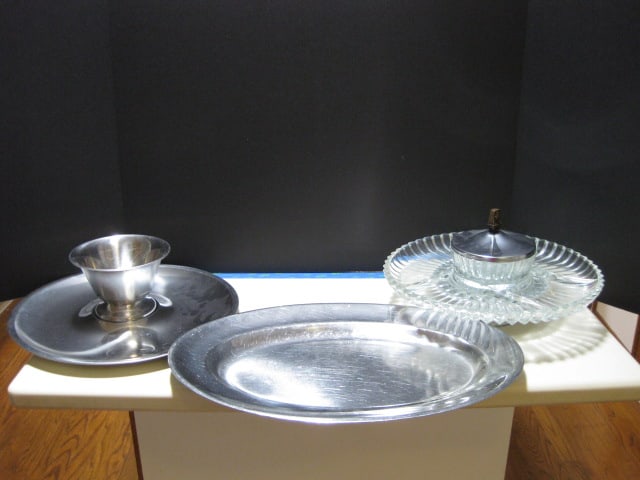 Midcentury Stainless Chip & Dip, Oval Tray and Kromex Lazy Susan Chip & Dip Set: .