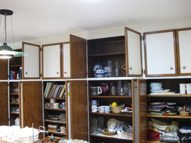 Contents of Built-In Pantry Cabinets-Glass Ware, Plastic Ware, Small Appliances,: Kitchen Utensils, Baskets, Cook Books, Mugs, Vases, etc. See all pictures, Bring Boxes-Local Pickup Only