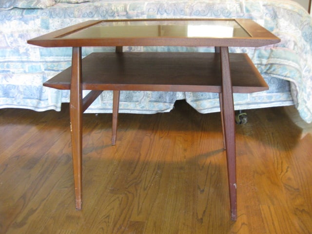 Singer Midcentury Tiered End Table - 4