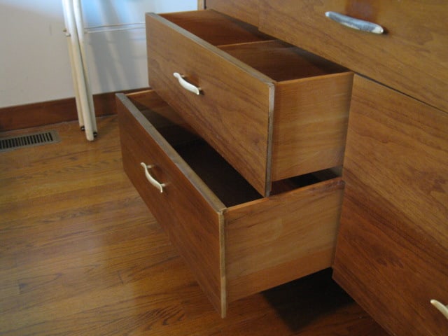 Midcentury Profile by Drexel Dresser and Wall Mirror - 15