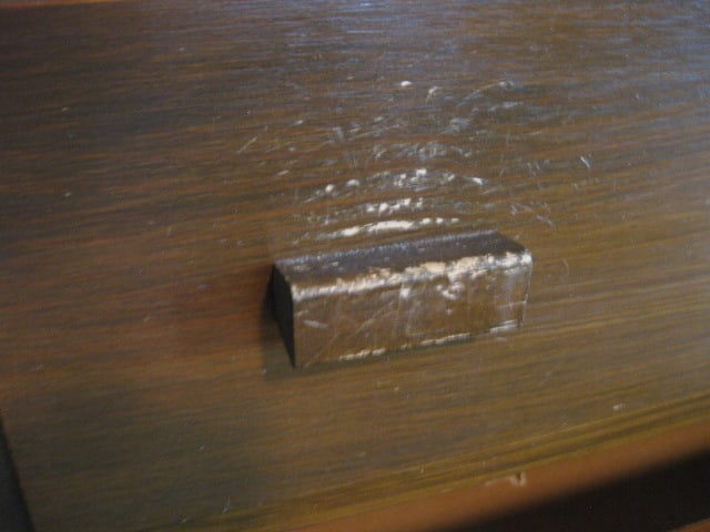Small Pine 3 Drawer Chest - 6