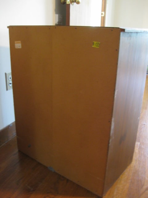 Small Pine 3 Drawer Chest - 8