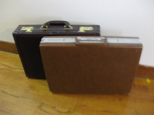 Lucas and Samsonite Briefcases (1 of 11)