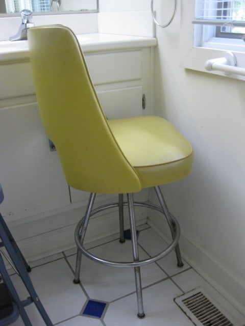 Sears & Roebuck Harvest Gold Vinyl Swiveling Bar Chair - 3