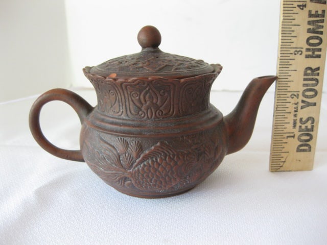 Lacquered Chinese Serving Tray and Brown Clay Tea Set - 10