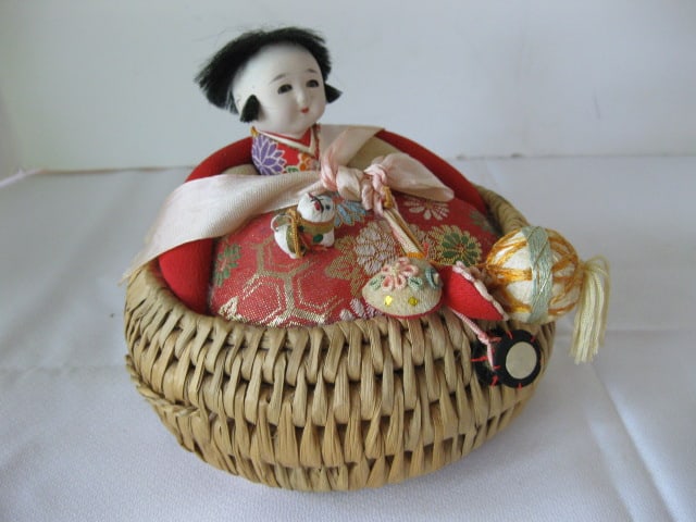 Handpainted Porcelain Geisha Figures, Handpainted Fabric Woman and - 6