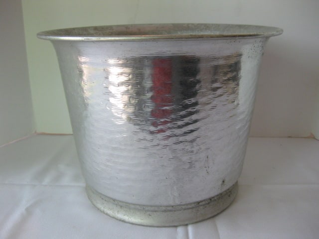 Hammered Aluminum Planter (1 of 6)