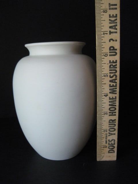 Dabrowski Thistle in Relief Porcelain Vase - 4