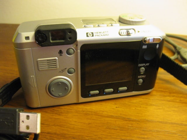 Sony OSC-U60 Cyber-Shot U Digital Still Camera and HP C618 Digital Camera - 5