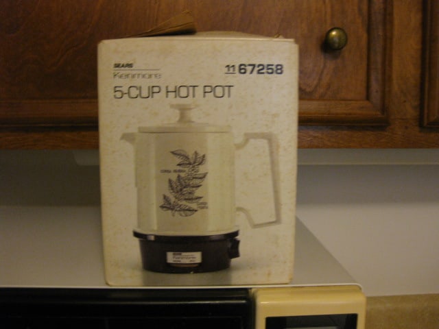Sharp Carousel II Microwave, Toastmaster Toaster and Sears Kenmore 5 Cup - 4