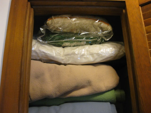 Linen Closet Contents-Towels, Twin Size Sheet Sets, Blankets, etc. - 2