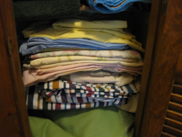 Linen Closet Contents-Towels, Twin Size Sheet Sets, Blankets, etc. - 4