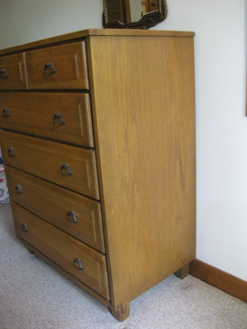 Oak 2 over 4 Chest - 4