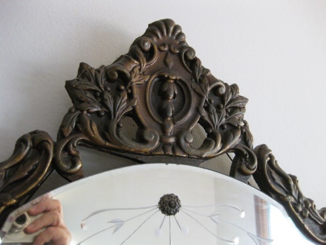Carolina Mirror Co. Hollywood Regency Style Reversed Floral Etched Design Beveled Mirror - 2
