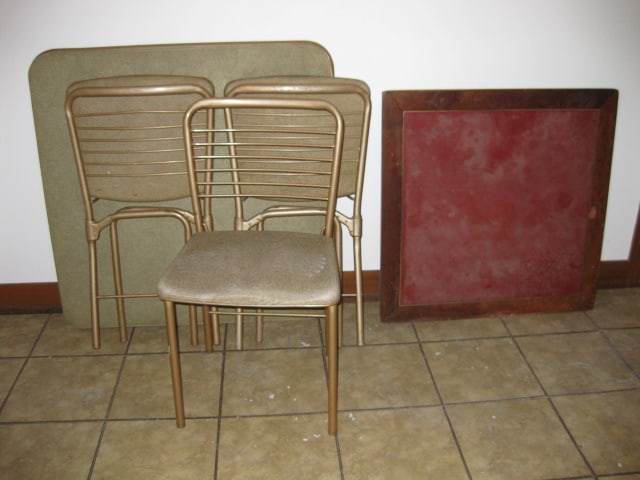 Midcentury Cosco Card Table with Three Metal Folding Chairs and Leg-O-Matic (1 of 9)