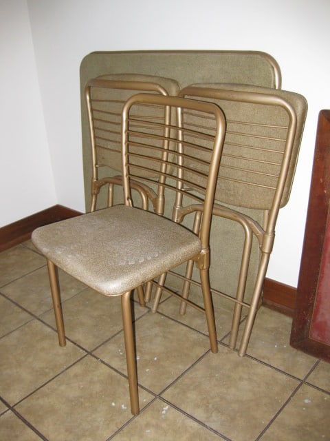 Midcentury Cosco Card Table with Three Metal Folding Chairs and Leg-O-Matic - 5