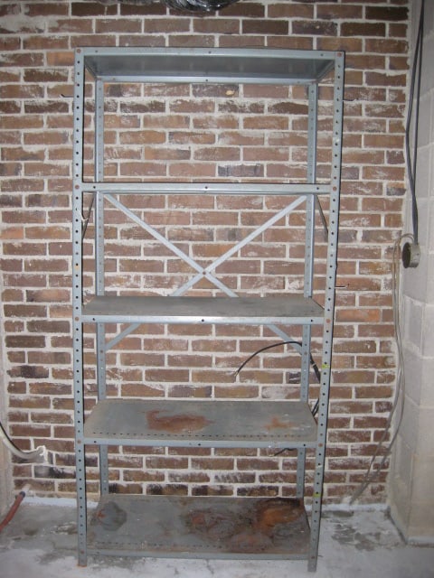 Grey Metal 5 Tier Shelf Unit (1 of 3)