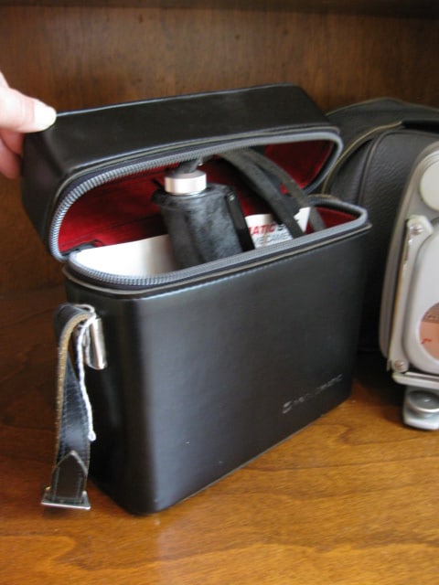 Vintage GAF Anscomatic S/85 Super 8 Movie Camera and Bolex 18-5 Super 8mm - 6